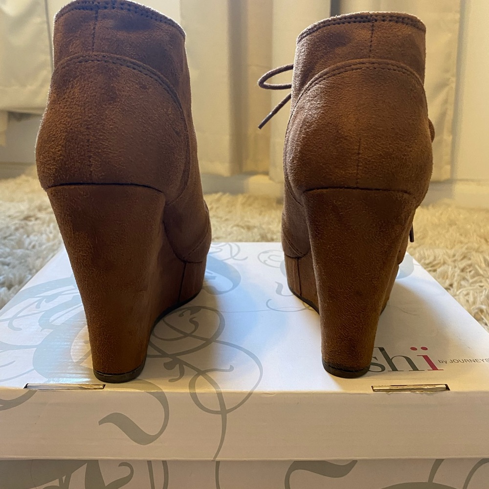 Chestnut booties - Picture 5 of 12